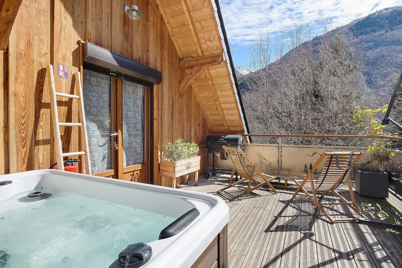 Chalet cosy avec vue magique sur les montagnes – parfait pour familles ou amis 2