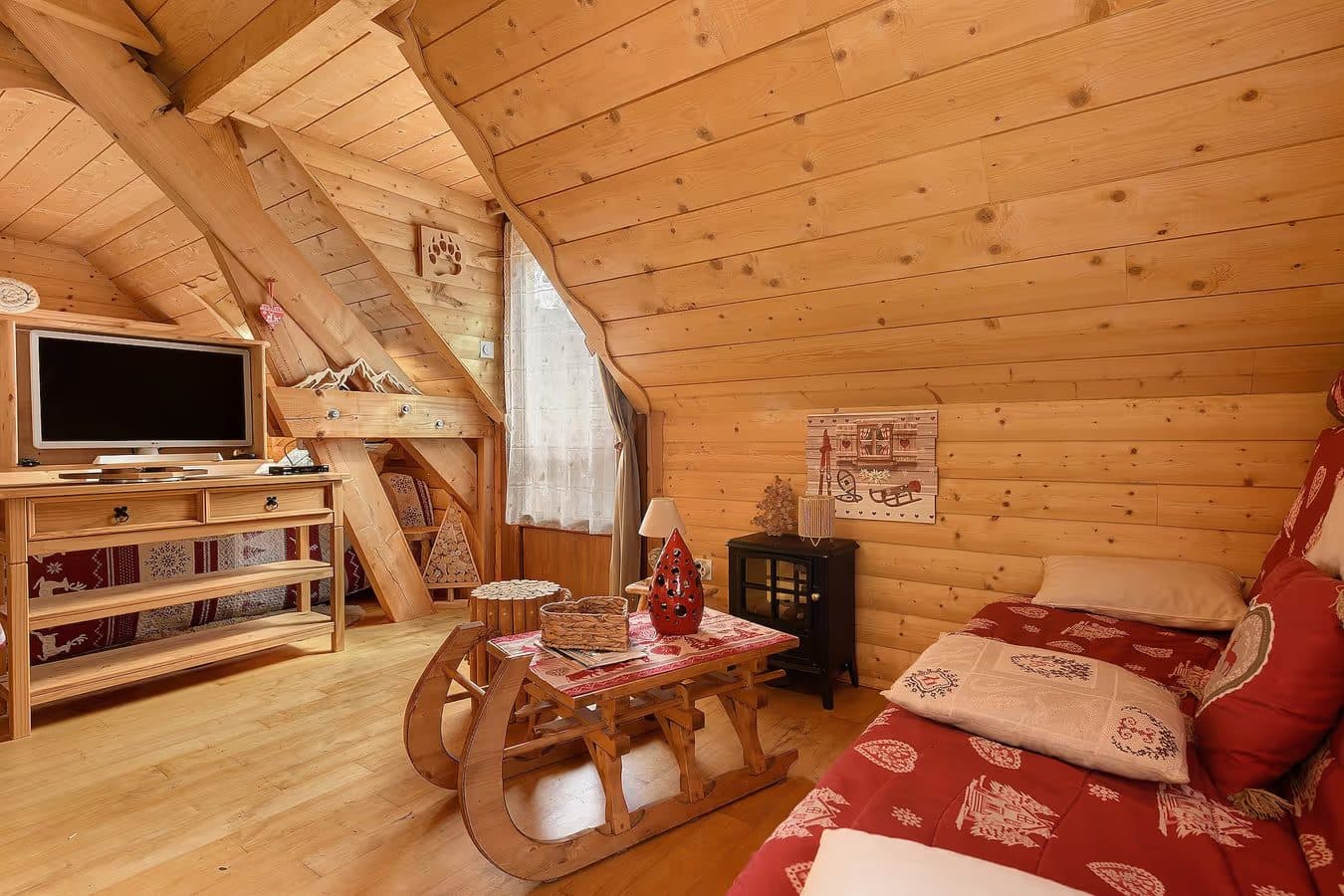 Chalet cosy avec vue magique sur les montagnes – parfait pour familles ou amis