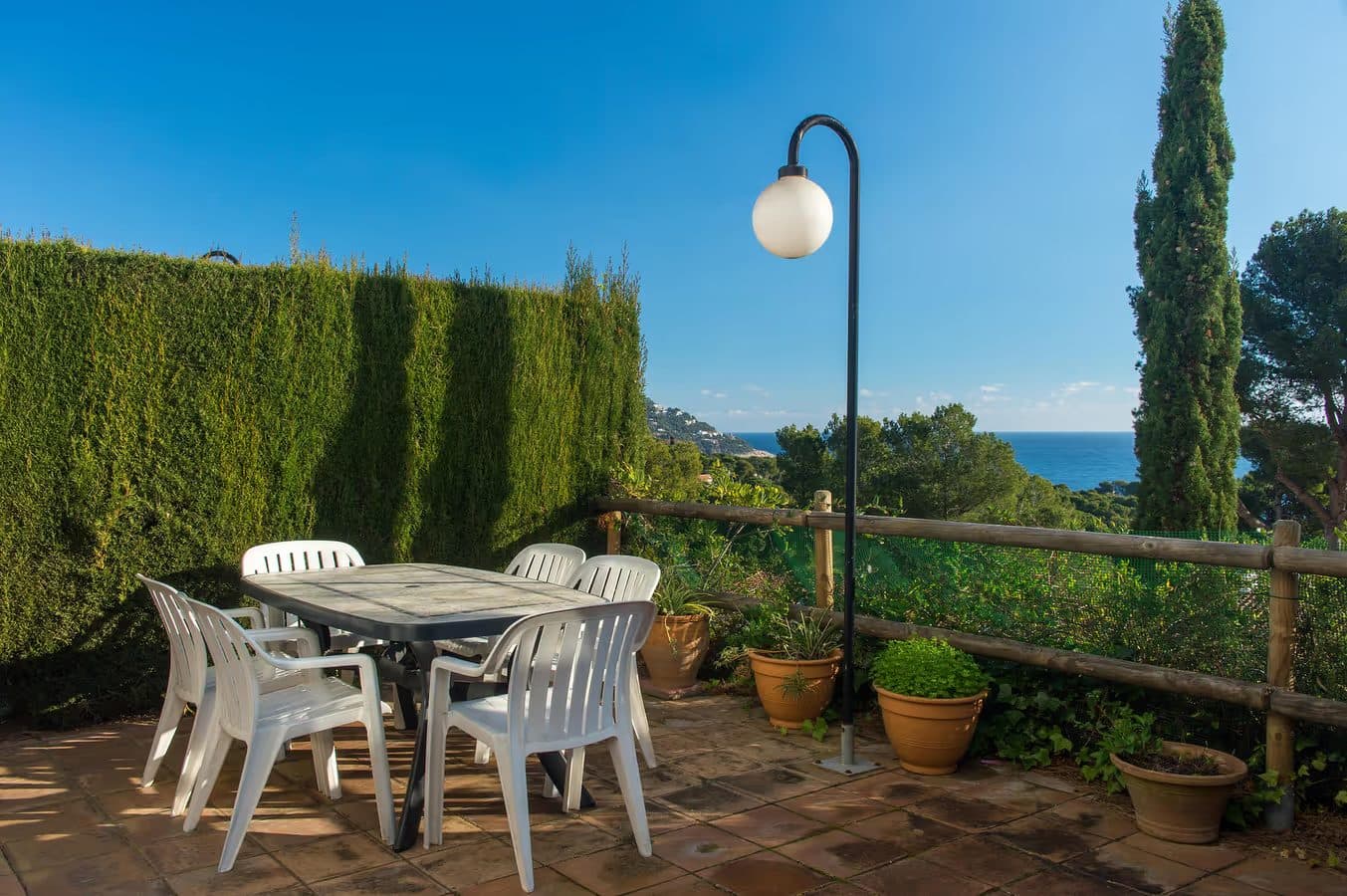 L-1 Maison avec piscine et jolie vue sur mer 4