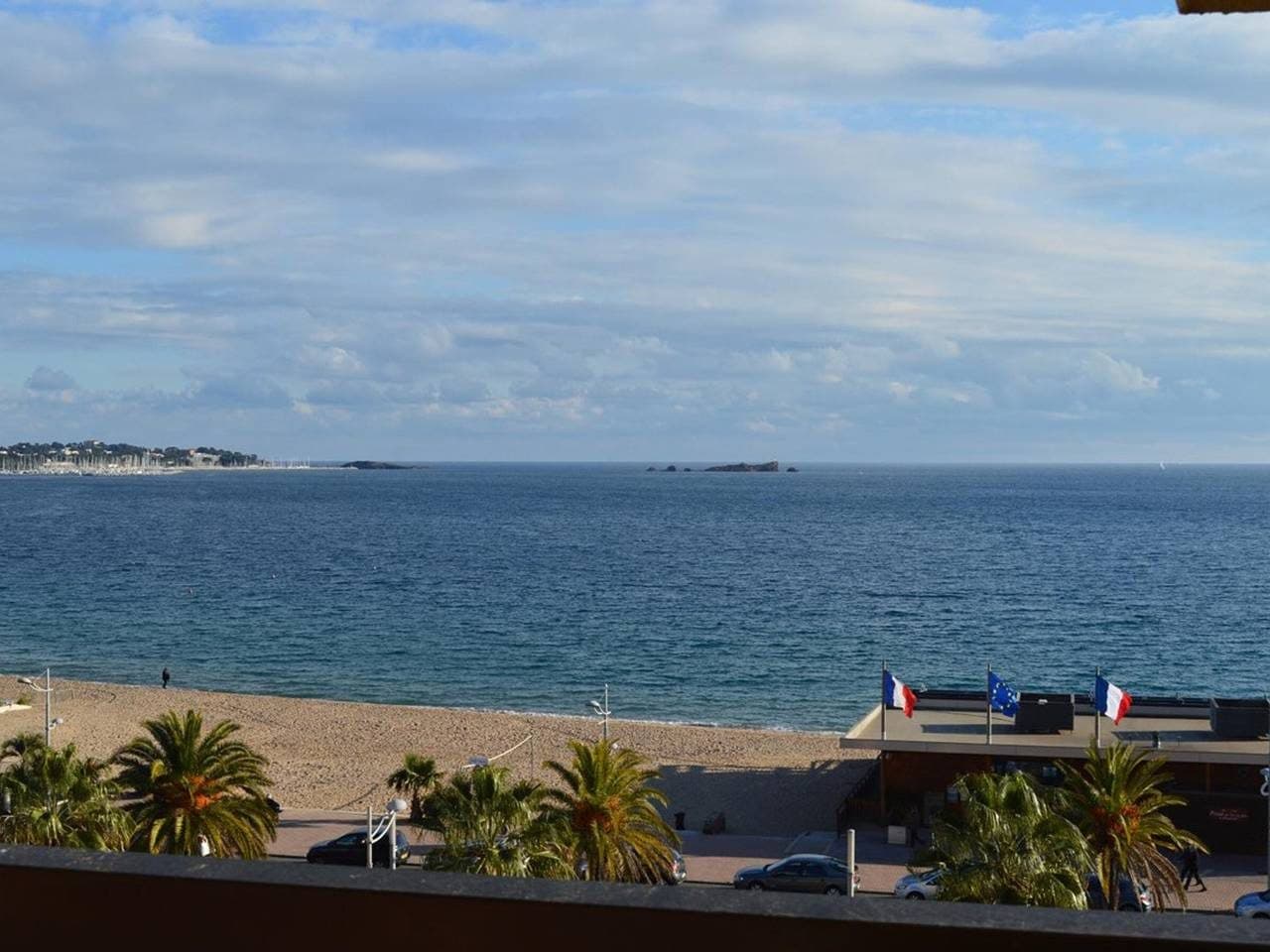Studio cabine avec vue mer, près de Port Fréjus