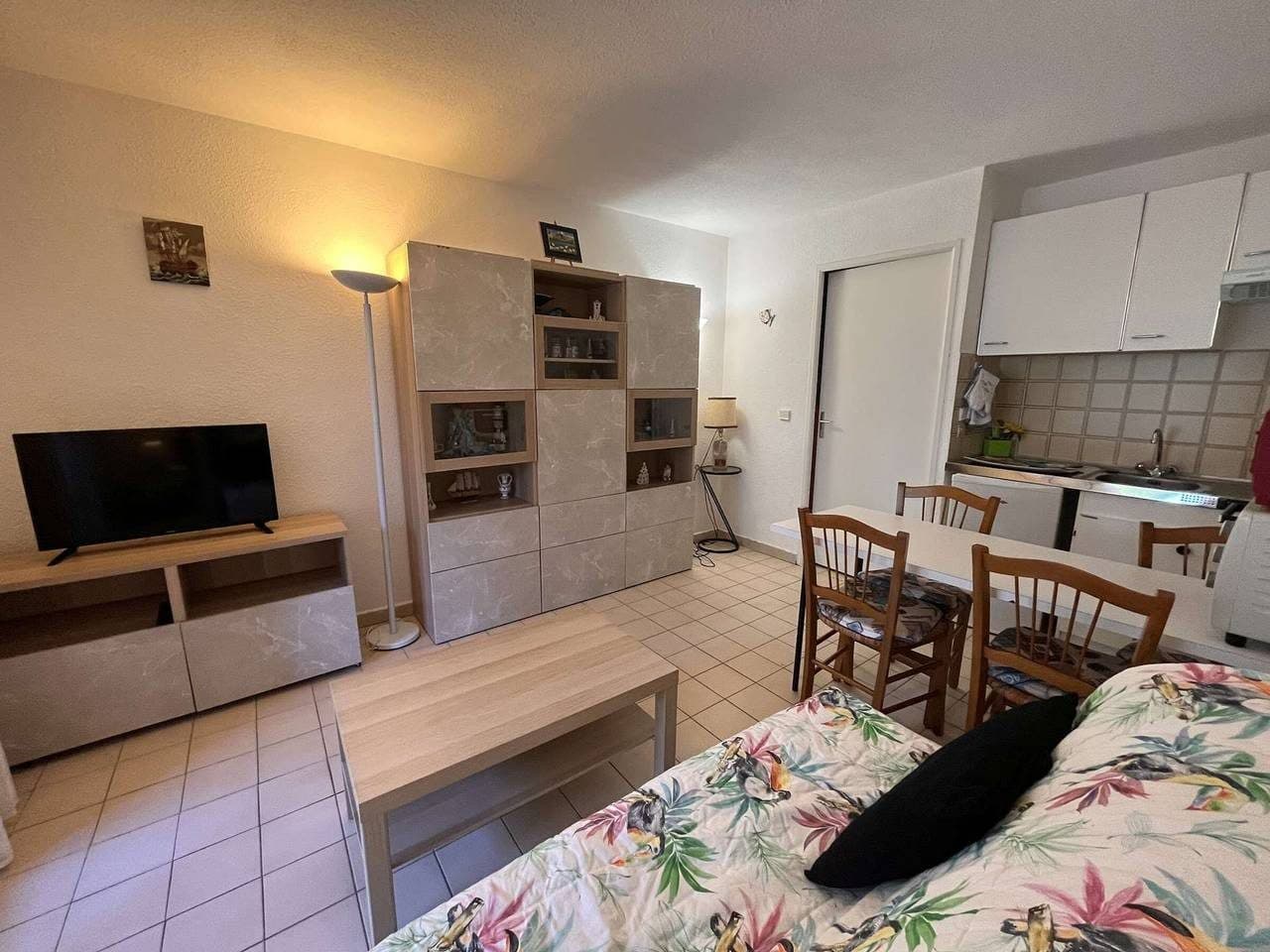 Studio cabine avec piscine, tennis et parking à 400m de la plage - 4 couchages, Saint-Aygulf 2