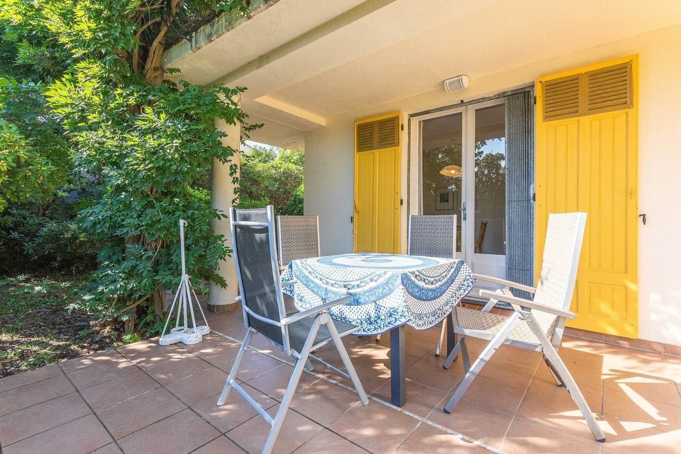 Appartement « Villa Dorène » avec terrasse privée, Wi-Fi et climatisation