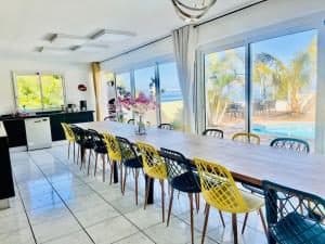 Grande maison , avec 8 chambres, piscine, billard et BBQ 3