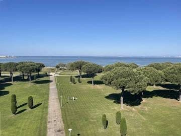 Appartement face mer climatisé avec parking au Grau-du-Roi 5