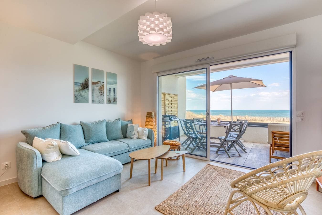 Appartement avec vue sur mer, terrasse privée et climatisation 2