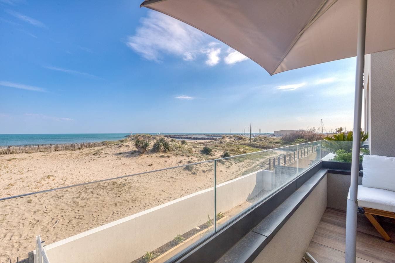 Appartement avec vue sur mer, terrasse privée et climatisation 4